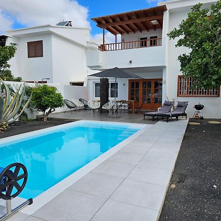 Villa Anna With Heated Pool Пуерто дел Кармен Екстериор снимка