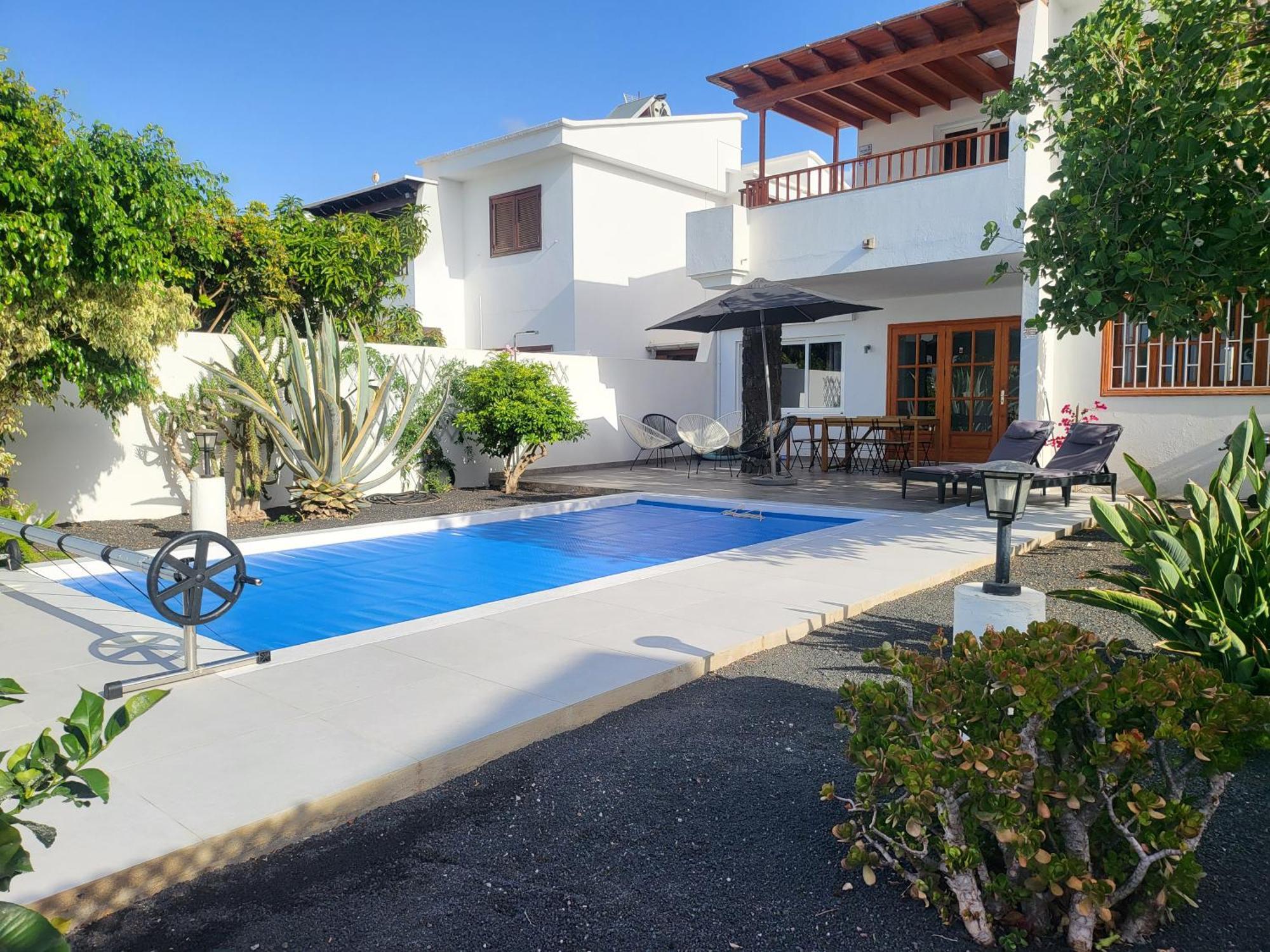 Villa Anna With Heated Pool Пуерто дел Кармен Екстериор снимка