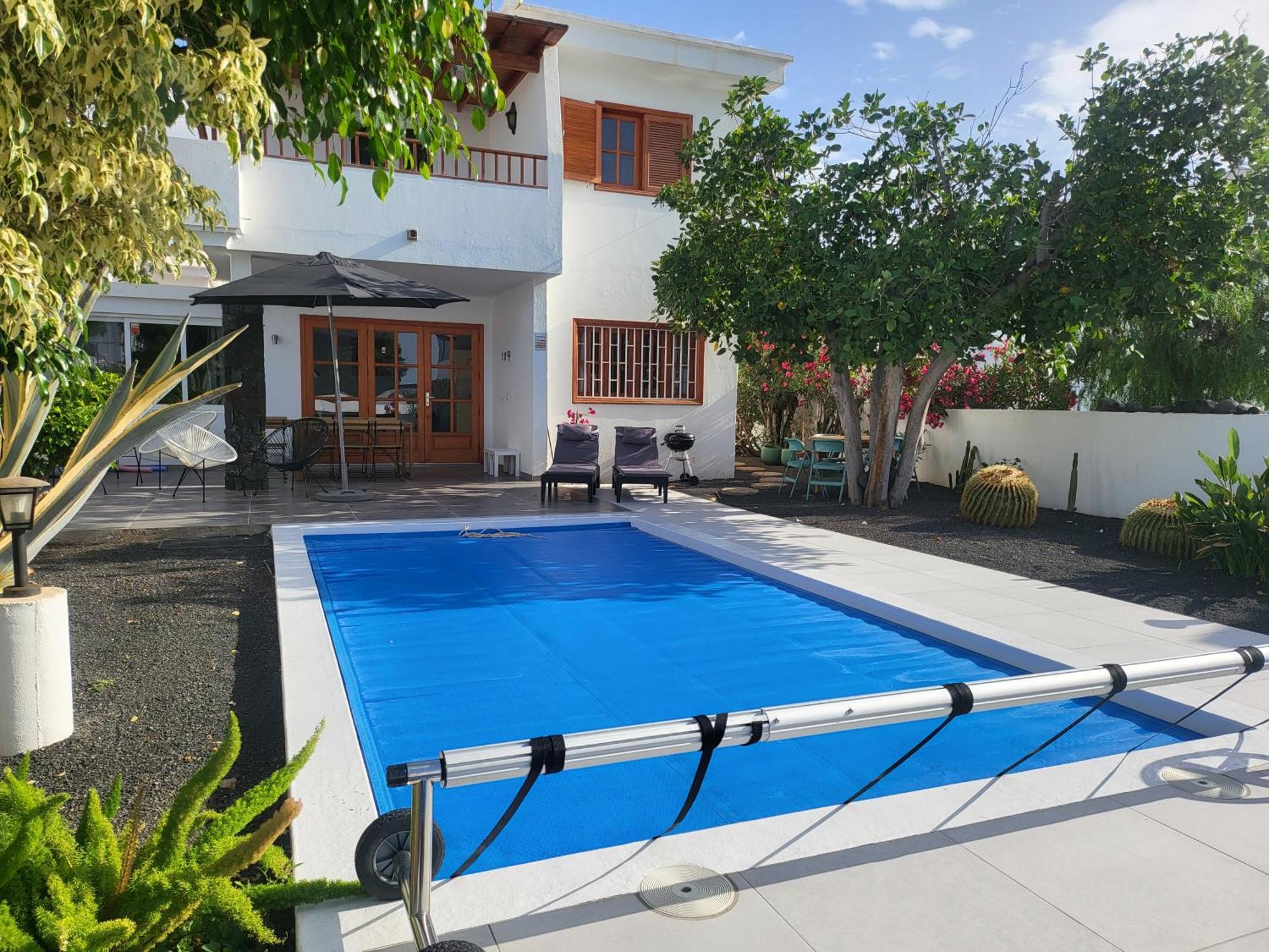 Villa Anna With Heated Pool Пуерто дел Кармен Екстериор снимка